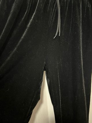 Pantalón terciopelo negro