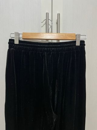 Pantalón terciopelo negro