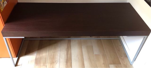 Scrivania per cameretta / studio in legno