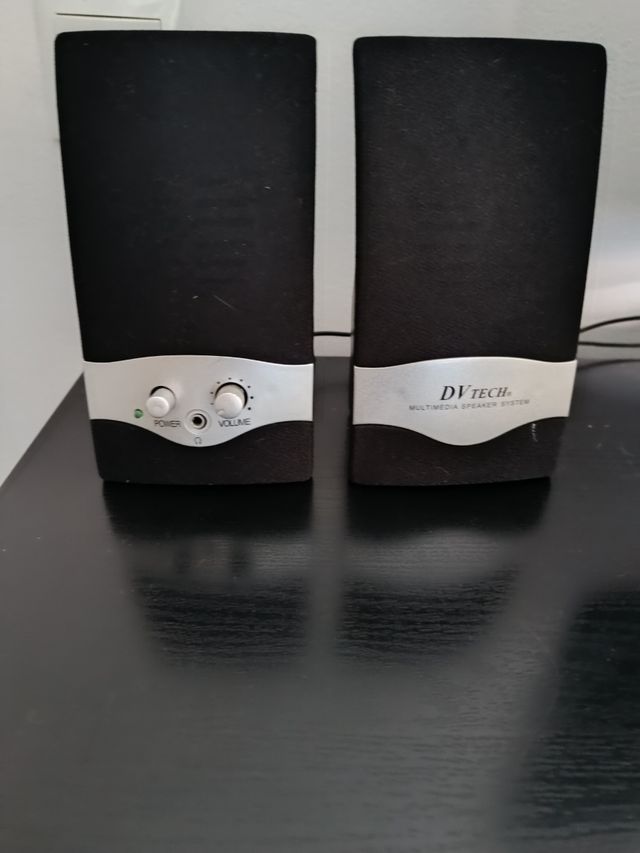 Altavoces DVTECH multimedia