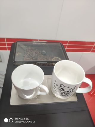 Cafetera Cecotec automática.