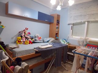 Piso en venta de 3 dormitorios, ascensor y garaje 