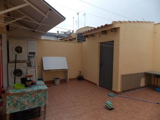 Piso en venta de 3 dormitorios, ascensor y garaje 