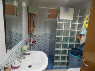 Piso en venta de 3 dormitorios, ascensor y garaje 