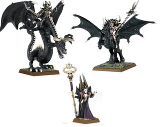 Warhammer: Elfos Oscuros - 3 miniaturas