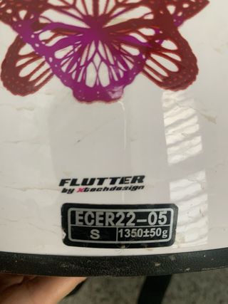 Casco LS2 talla S con mariposas