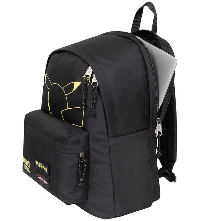 Mochila Eastpak Pokémon - 31L