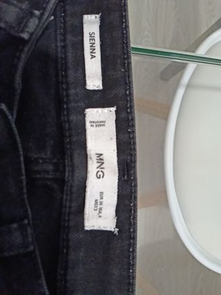 Vaqueros campana Mango negros