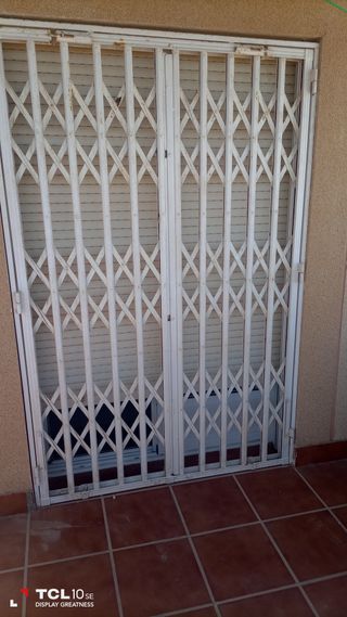 Rejas acordeón ballesta plegables 1,38x2,10m - 55€