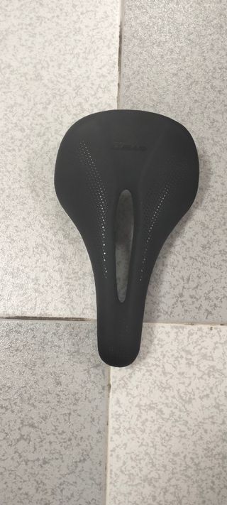 Accesorios bici: sillines y horquilla. Ref 3