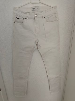 Vaqueros Pull&Bear blancos talla M