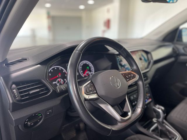 Volkswagen T-Cross 2022 aut 110 cv por 289 eur 