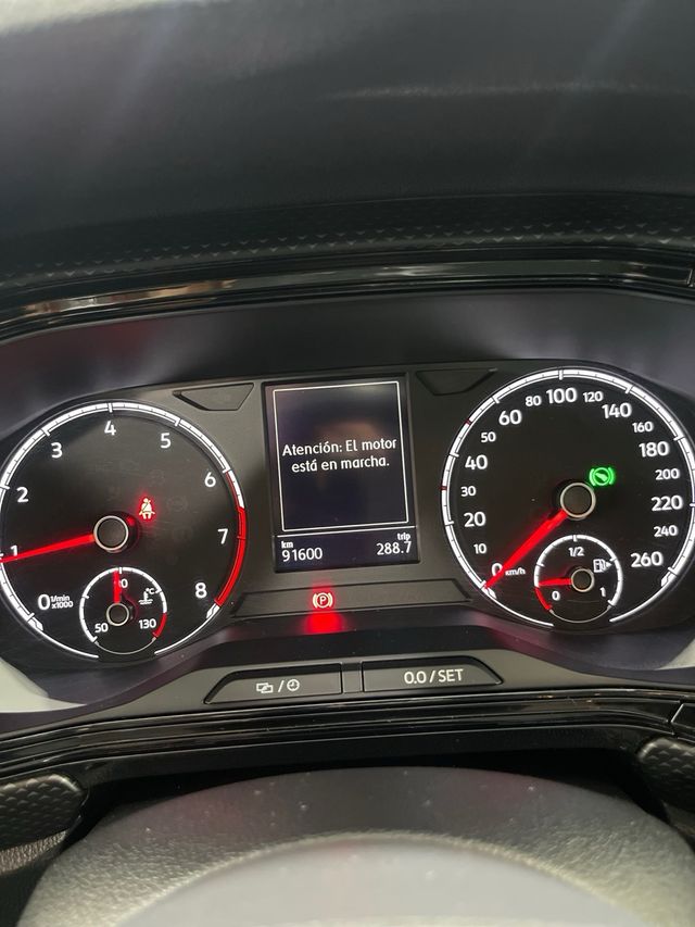 Volkswagen T-Cross 2022 aut 110 cv por 289 eur 