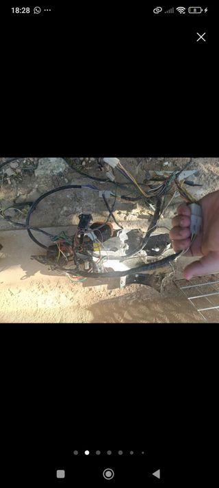 Instalación eléctrica Peugeot Trekker