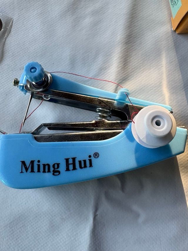 Mini Macchina da Cucire Ming Hui OM888