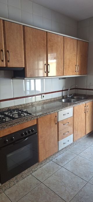 Muebles cocina 2 tonos - marrón, blanco