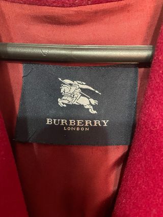 Chaquetón Burberry rojo