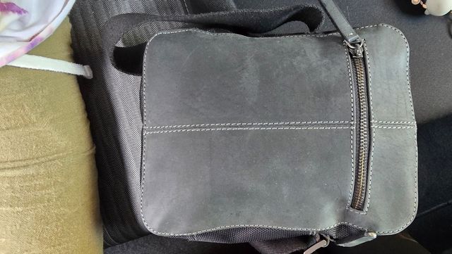 Bandolera piel negra hombre