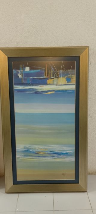 Cuadros con paisajes marinos y marco dorado