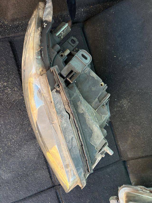 Faros BMW Serie 1 (2009)