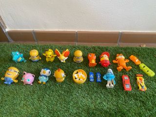20 Muñecos algunos Mc Donalds.