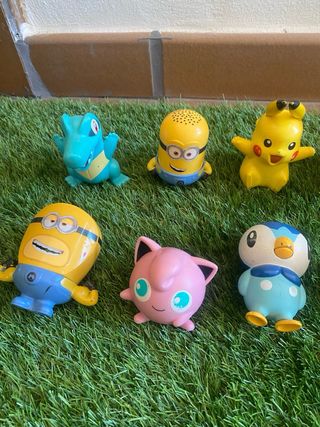 20 Muñecos algunos Mc Donalds.
