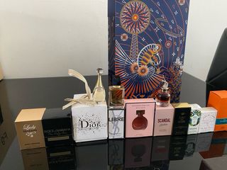 Lote perfumes miniatura + regalo acceso skincare