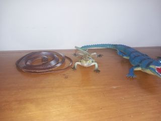 Juguetes de animales reptiles