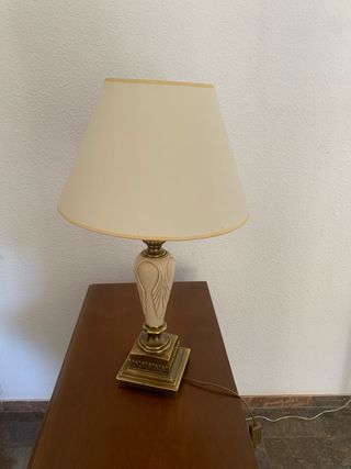 Lámpara sobremesa vintage beige-dorado