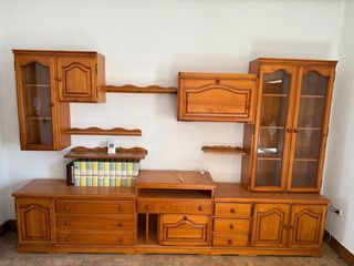Muebles salón madera maciza