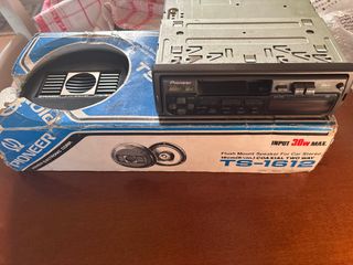 Autoradio Vintage Pioneer + casse TS-1612