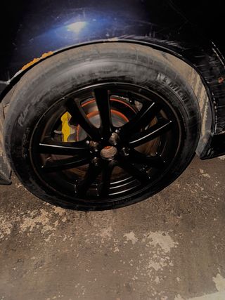 Llantas 18" negras