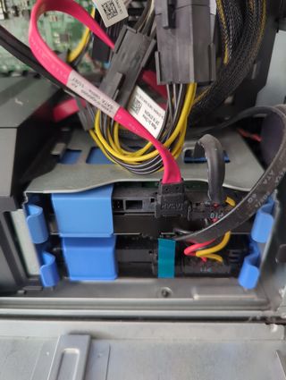 Workstation Xeon 8cores 128GB RAM 2TB NVIDIA M4000