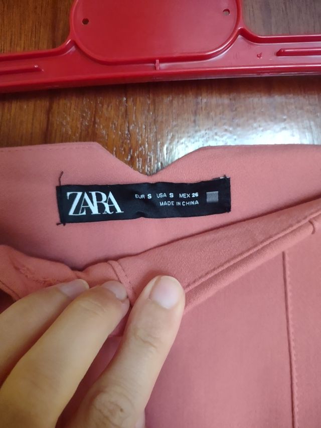 Pantalones Zara rosa talla S