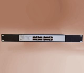 Switch D-Link DES-1100-16 16 puertos