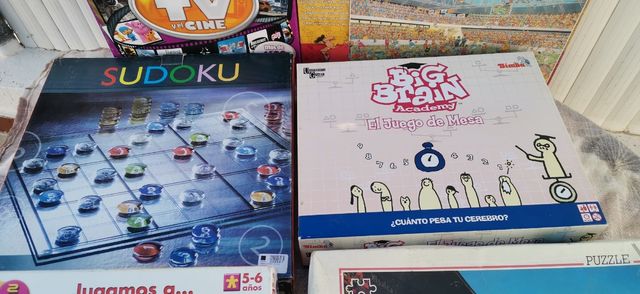 Juegos de mesa y puzzles