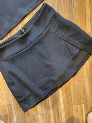 Conjunto Stradivarius negro