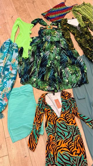 Lote ropa 24 prendas mujer fiesta S multicolor 
