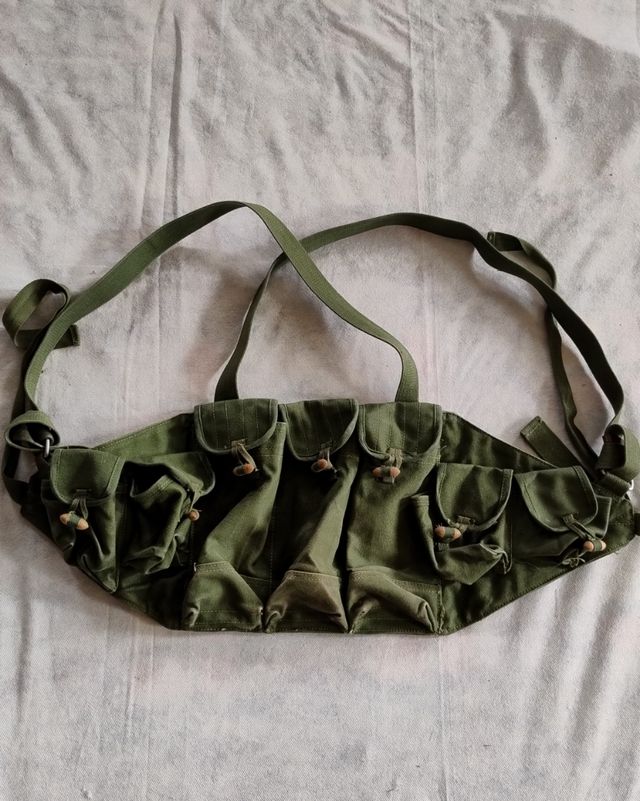 Chest rig