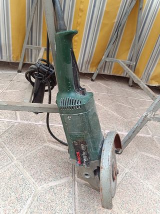 Amoladora Bosch PWS 8-230