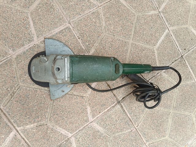 Amoladora Bosch PWS 8-230