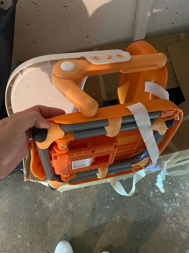 Seggiolone Chicco portatile arancione
