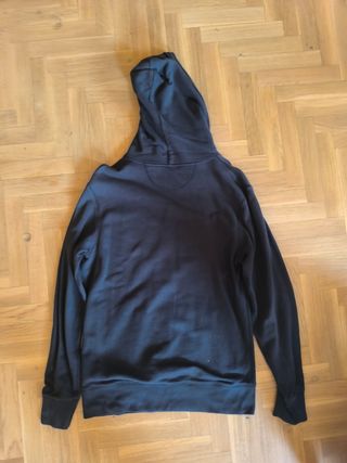Sudadera Levi's negra talla M