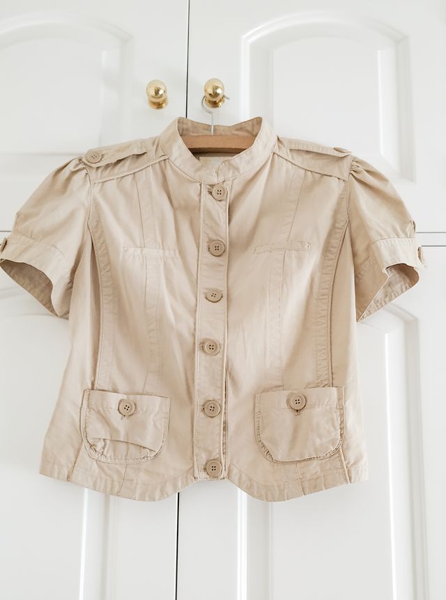 Blusa beige Stradivarius