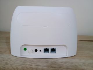 Router Tenda N300 4G LTE