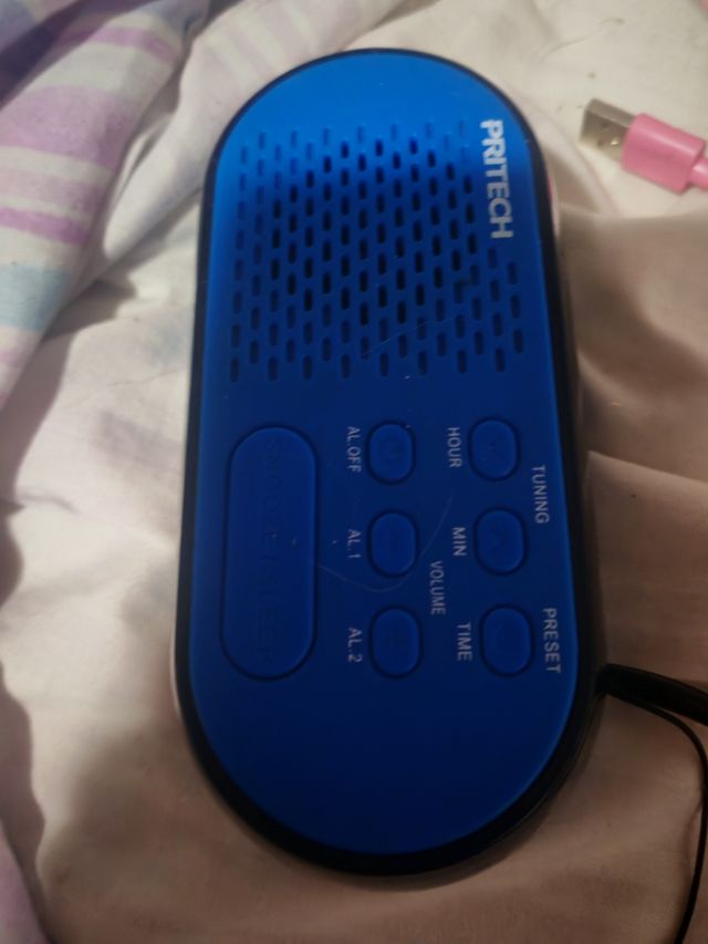 Radio Reloj PRITECH LED azul