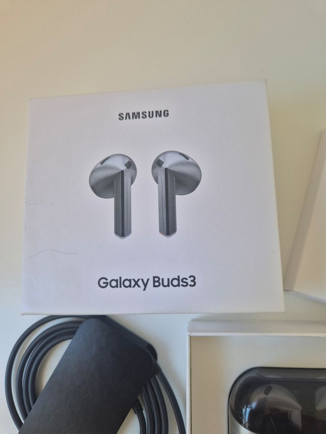 Auriculares Samsung Galaxy Buds3 - Gris