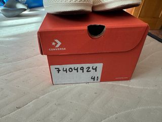 Converse Chuck Taylor negras