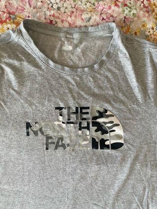 Camiseta The North Face Gris