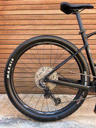 Bicicleta GIANT XTC MTB 2024